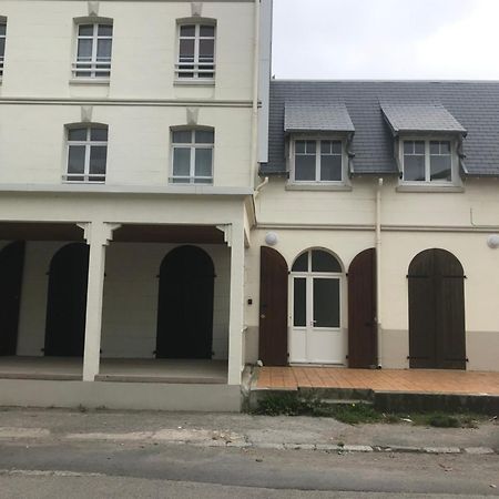 Nouveau! Superbe Appartement Avec Terrasse Vue Mer Ambleteuse Exteriör bild